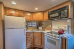 Fully furnished kitchen helps keep your vacation budget friendly 